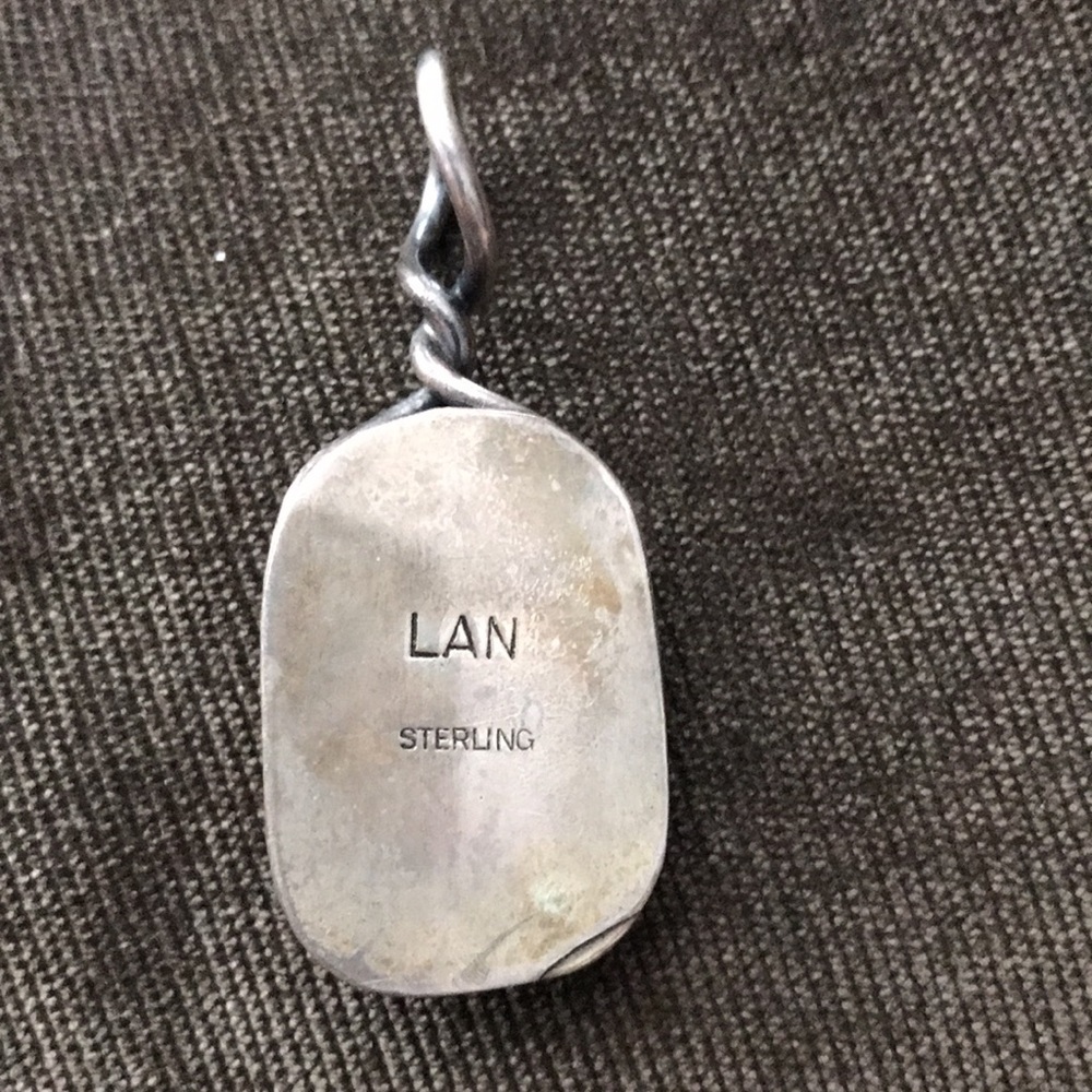 Pendant - Picture 2 of 3